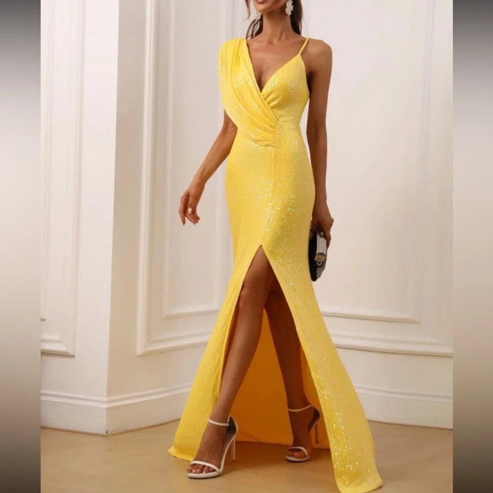 Luxe yellow slit thigh party sequins  dress - Picture 4 of 6